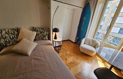 Exclusive top floor 2-bedroom flat - Photo 14