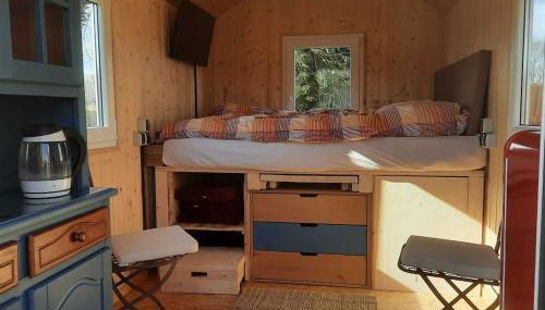 Zirkuswagen Glamping für 2 mit Veranda Küche Netflix Parken und Hofladen - Foto 4