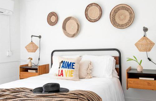 *NEW* The Ambra, Rooftop Skyline View! - Photo 16