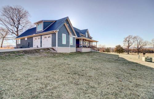 Spacious Farmhouse Near Hikes and Waterfalls - Foto 34