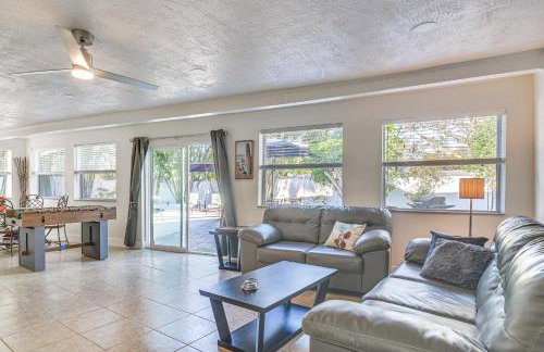 2 Mi to Beach: Home w/ Pool, Grill & More in Largo - Foto 4