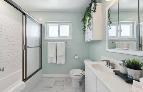 Heated Pool Oasis Close to Attractions - Foto 32