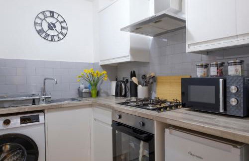 Vibrant 2 Bed Apartment, FREE Parking, Bawtry Rd Doncaster - Hosted by Stay Host Save - Foto 2