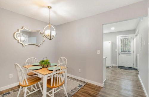 Cute & Cozy - Minutes from Downtown & BNA - Foto 5