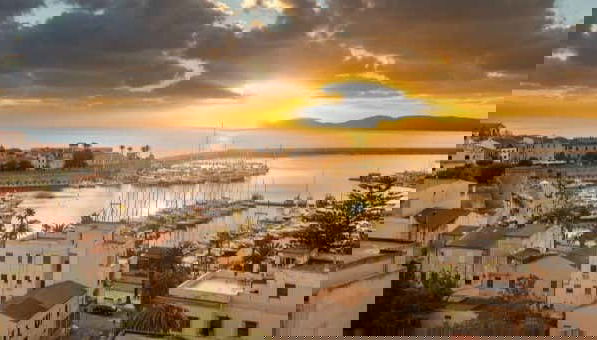 Night Tour of Alghero + Coral Museum - Foto 5