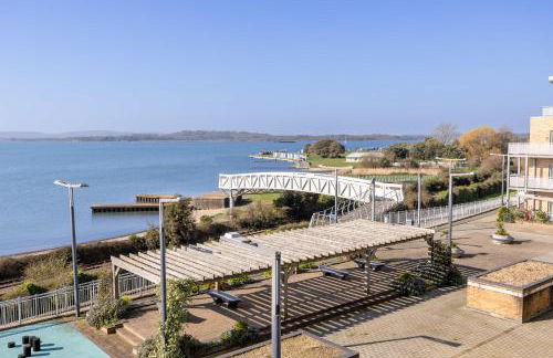 Island's Edge- Moments from Hamworthy Beach and Park - Photo 10