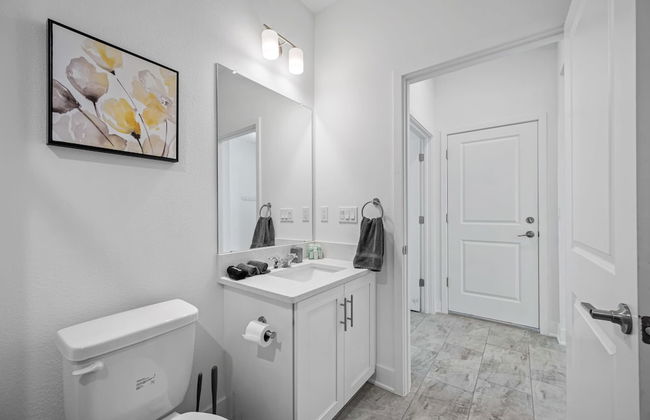 New-6br Discovilla- Sleeps16 Heated Pool & More - Foto 26