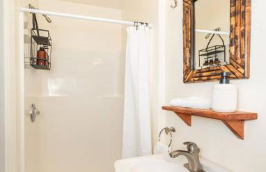 Your Spacious Escape: Creek, Pool, Sauna, Hot Tub - Foto 20