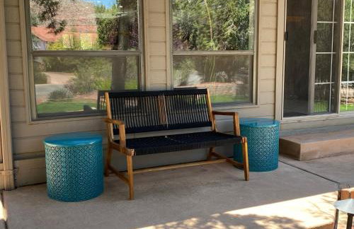 Luxe Boutique-Style Home w/Indoor Hot Tub - Foto 37