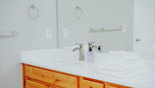 5040 Sqft l Sleeps 25 l Near Ski & Downtown SLC - Foto 3