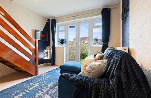 Stylish 4-Bed City Apartment, Sleeps 6, Ample Parking & Free Wi-Fi - Foto 15