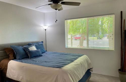 Indian Wells Resort Home with Private Saltwater Pool - Foto 25