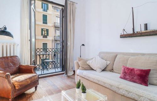 GuestReady - Central Barcelona Getaway - Photo 5