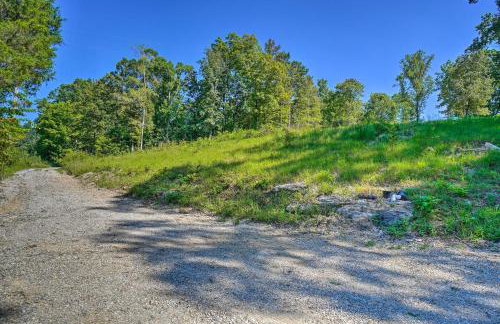 Pet-Friendly Speedwell Cabin, 1 Mi to Water! - Foto 24