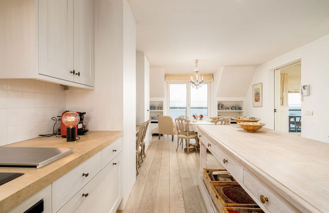 Stunning Penthouse With Free Parking and sea View - Foto 76