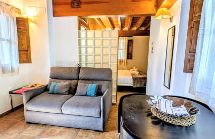 Apartamentos Turísticos Alhambra - Photo 4