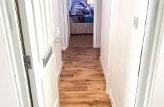 Friendly family apartment comfort sleep 6 close to tube bus airport - Foto 55