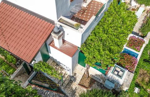 4 Bedroom Beautiful Home In Mravinci - Photo 21