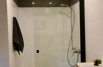 Hygge Homes - 1BR Apartment inkl. TV und Küche - Foto 7