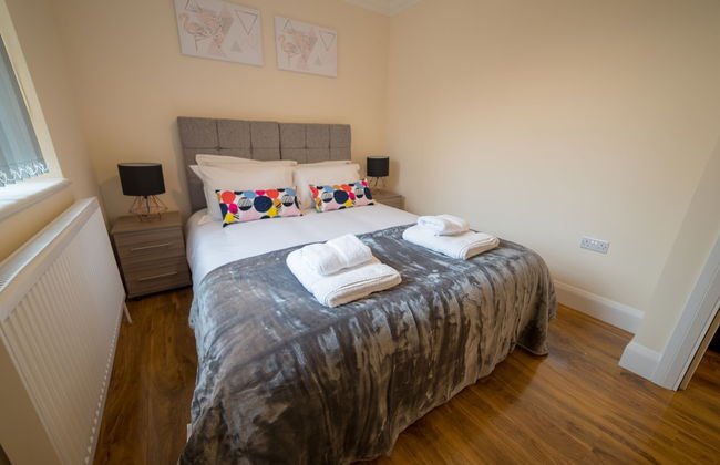 London Heathrow Serviced Apartments - Photo 10