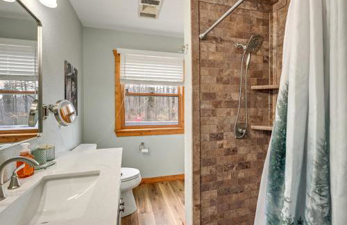 Family-Friendly Perks! Secluded Tuckasegee Haven - Foto 15