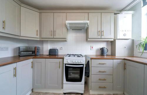 Sleek 2 Bedroom Apartment - Foto 8