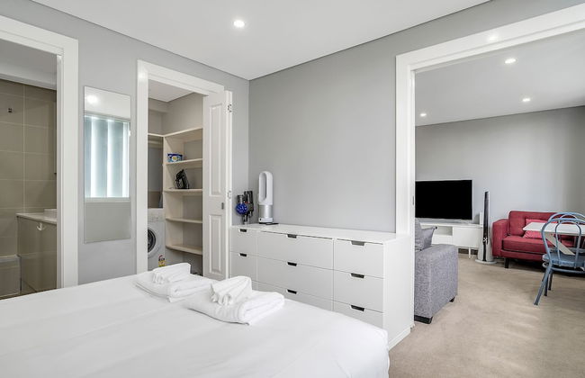 Bright 1 Bedroom Unit in the Heart of Manly - Foto 2