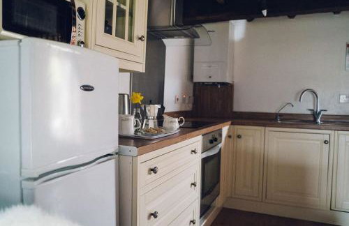 17th Century Mountain Farm Barn at Perthi - Photo 11