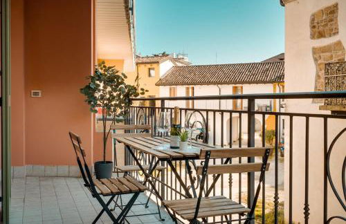 Centro Cormons - 3 Camere Letto & Balcone Privato - Foto 7