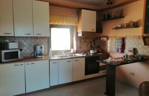 Villetta immersa nel verde - Foto 12