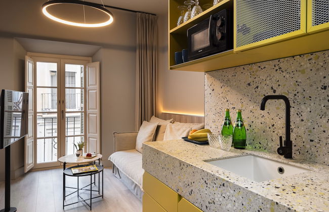 Coeo Peña Design Apartments - Photo 16