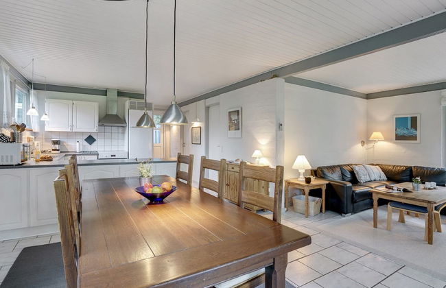 "Torhild" - 150m from the sea - Foto 23