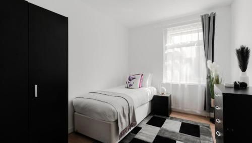 4 Bed House - Sleeps 8 - Garden Pets Wifi - Foto 2