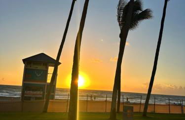 South Florida Spacious Oasis 4BR Retreat with 2 King Beds, Amazing Pool, near Beaches - Photo 32