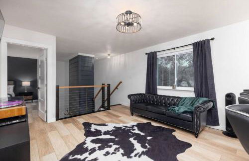 Lone Star Luxe - Heated Pool - Game room - Mini-Golf & Bar - Foto 18