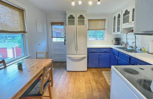 Seas the Day - 4 blocks to the beach, restaurant, and bar district - great deck and outdoor space!! - Foto 24