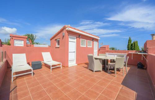 Beautiful Frontline beach Townhouse - Photo 4