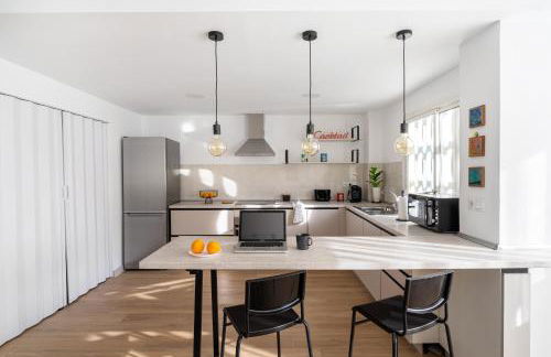 Espectacular piso reformado al lado del rio Turia - Foto 11