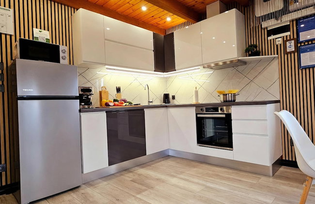 Holiday House Dora - Nice home with nice forest view and Outdoor swimming pool, Whirlpool-Jacuzzi, Sauna, 2 bedrooms and WiFi - Foto 23