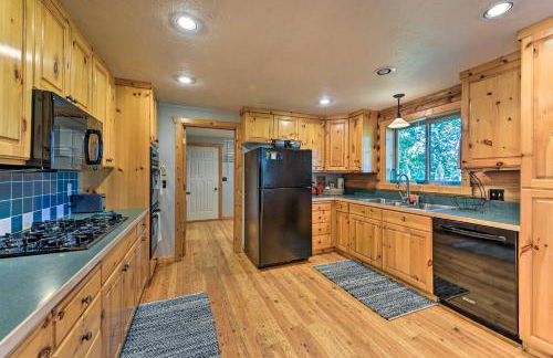 Serene Driggs Cabin about 10 Mi to Grand Targhee! - Foto 7