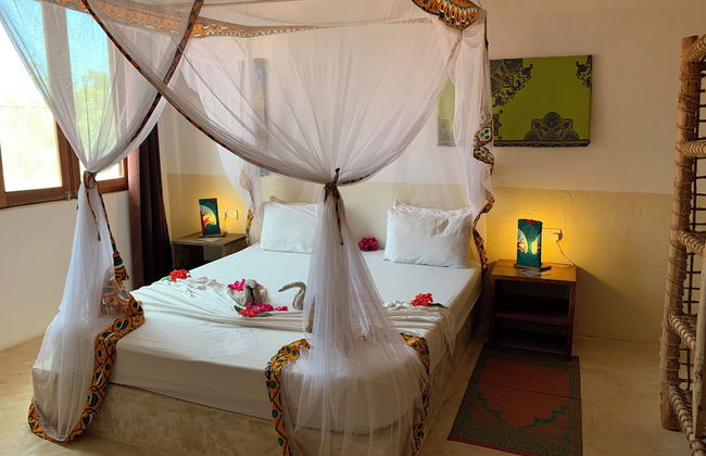 Breeze Residence - Photo 3