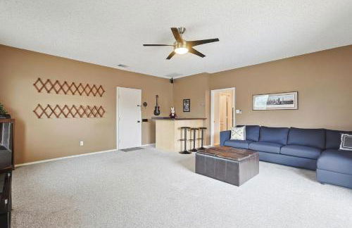 Vista Valley Vacay 5-BD w Pool & Cinema - Foto 38