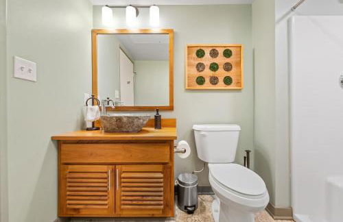 1 BD Apt l Downtown l Parking l Fast Wi-Fi l Café - Foto 17