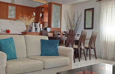 DOM RASPALOZEN NI DALEKO OT MORE I PRIRODi - Foto 10