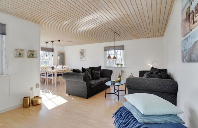 "Harrieth" - 16km from the sea - Foto 8