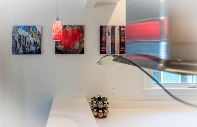 Downton Annie Apartment One 2BD 1BA Parking - Foto 31