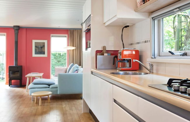 Light and Quiet Chalet With Beautiful Terrace Near Historic Goedereede - Foto 7