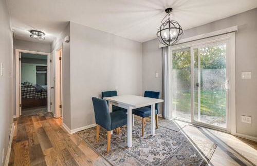 Peaceful Retreat with Yard 2 Mi to Pewaukee Lake! - Foto 7