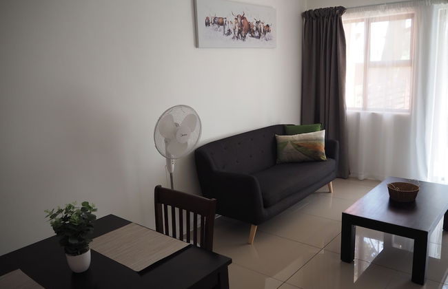 African Eagle Apartments - Photo 38