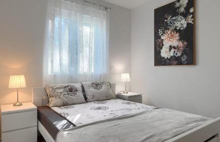 Beautiful villa Petar with pool in Brtonigla - Foto 5